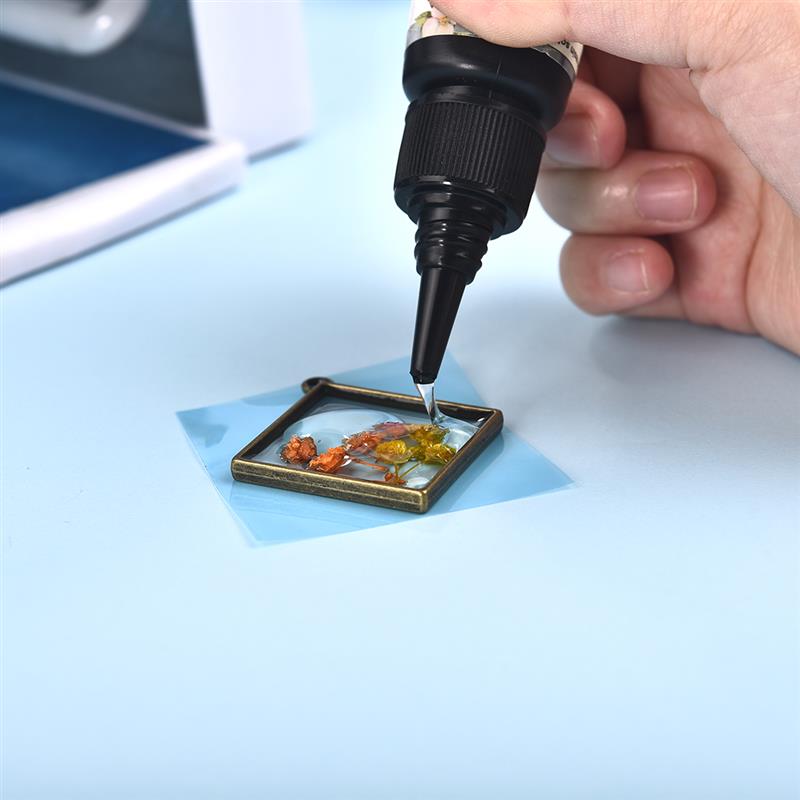 Быстросохнущий УФ-клей из смол – обзор и цена Liquid Uv Glue Kit